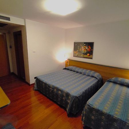 Hotel Luna Vigonovo  Eksteriør billede
