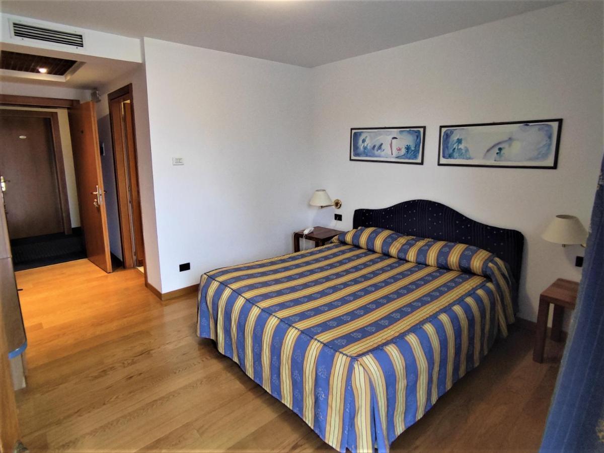 Hotel Luna Vigonovo  Eksteriør billede