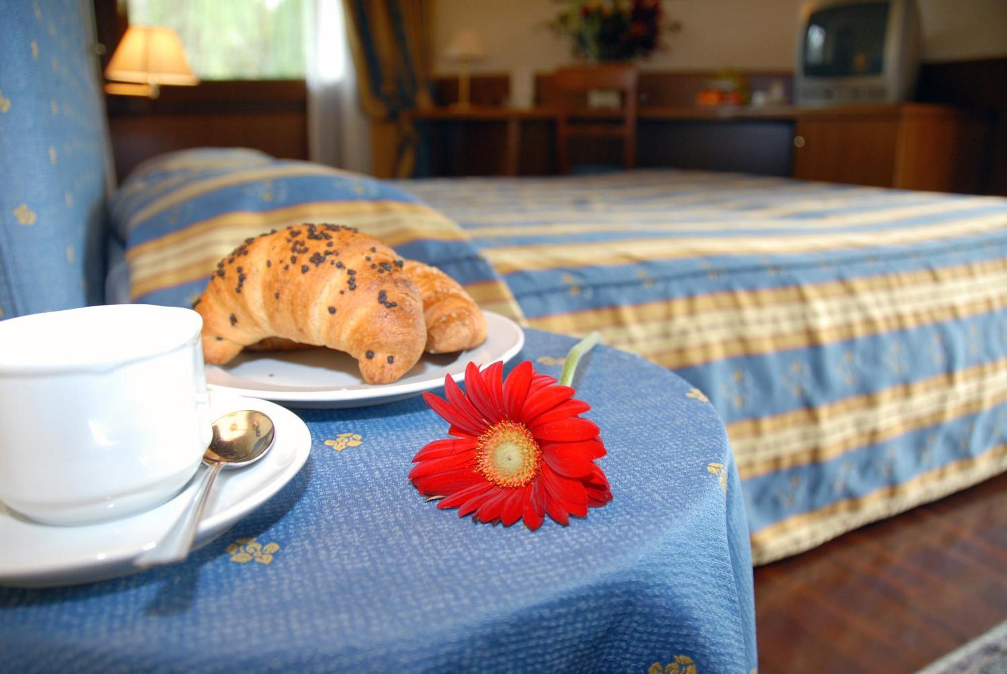 Hotel Luna Vigonovo  Eksteriør billede